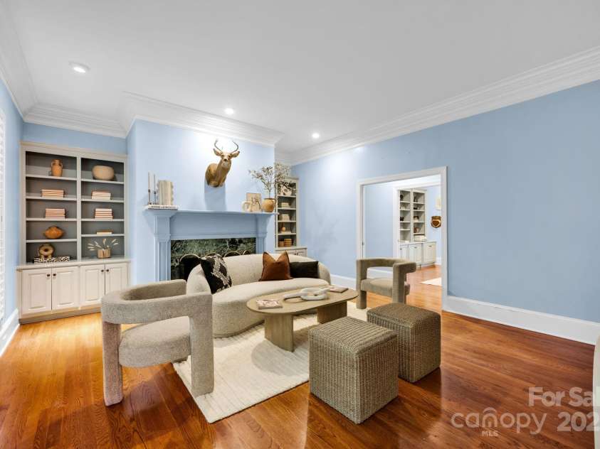 8305 Bar Harbor Lane, Charlotte, NC 28210.  MLS# CAR4253979, YatesRealty ID 12305. 