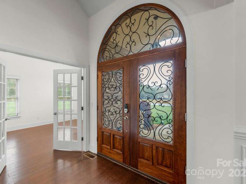 1012 Harper Lee Drive, Newton, NC 28658.  MLS# CAR4243181, YatesRealty ID 12307. Foyer