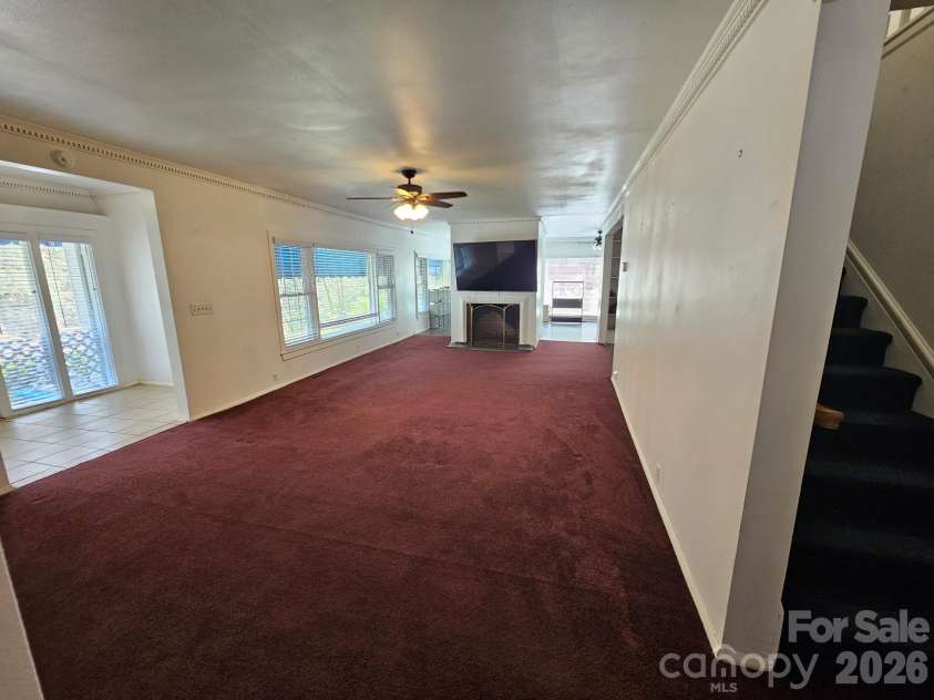 34 Landfair Lane, Hendersonville, NC 28792.  MLS# CAR4368004, YatesRealty ID 12308. 