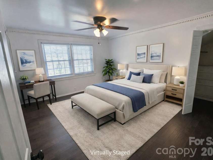 34 Landfair Lane, Hendersonville, NC 28792.  MLS# CAR4368004, YatesRealty ID 12308. 
