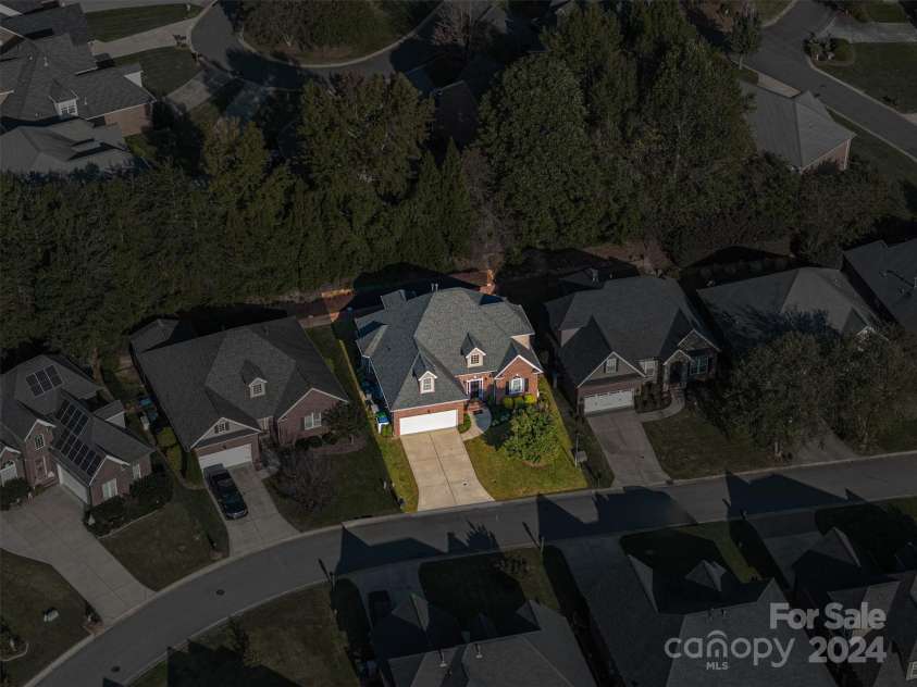 4006 St. Andrews Court, Cramerton, NC 28032.  MLS# CAR4190866, YatesRealty ID 1231. 