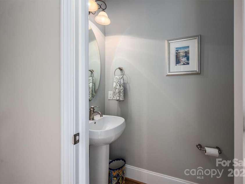 4006 St. Andrews Court, Cramerton, NC 28032.  MLS# CAR4190866, YatesRealty ID 1231. 