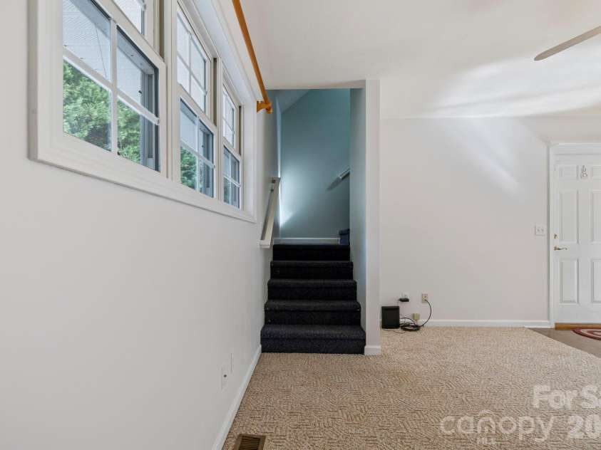 372 Kingfisher Lane, Mills River, NC 28759.  MLS# CAR4310639, YatesRealty ID 12310. 