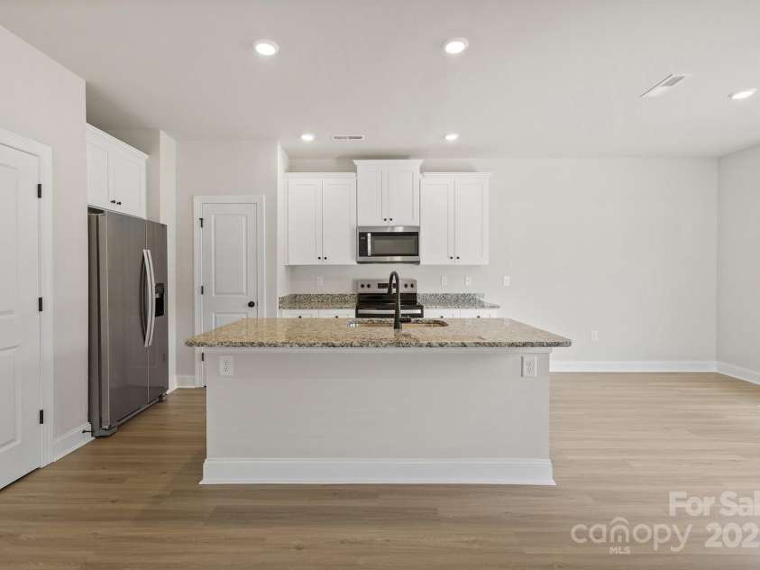 4147 Bolo Drive, Charlotte, NC 28215.  MLS# CAR4328993, YatesRealty ID 1232. 