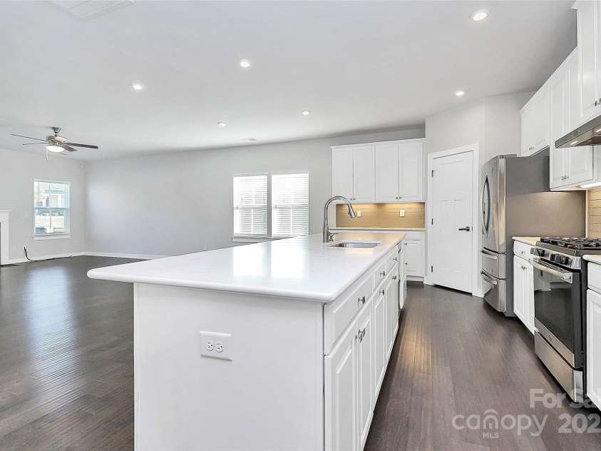 8243 Bretton Woods Drive, Charlotte, NC 28227.  MLS# CAR4213507, YatesRealty ID 12321. 