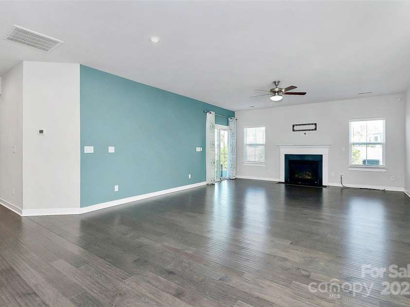 8243 Bretton Woods Drive, Charlotte, NC 28227.  MLS# CAR4213507, YatesRealty ID 12321. 