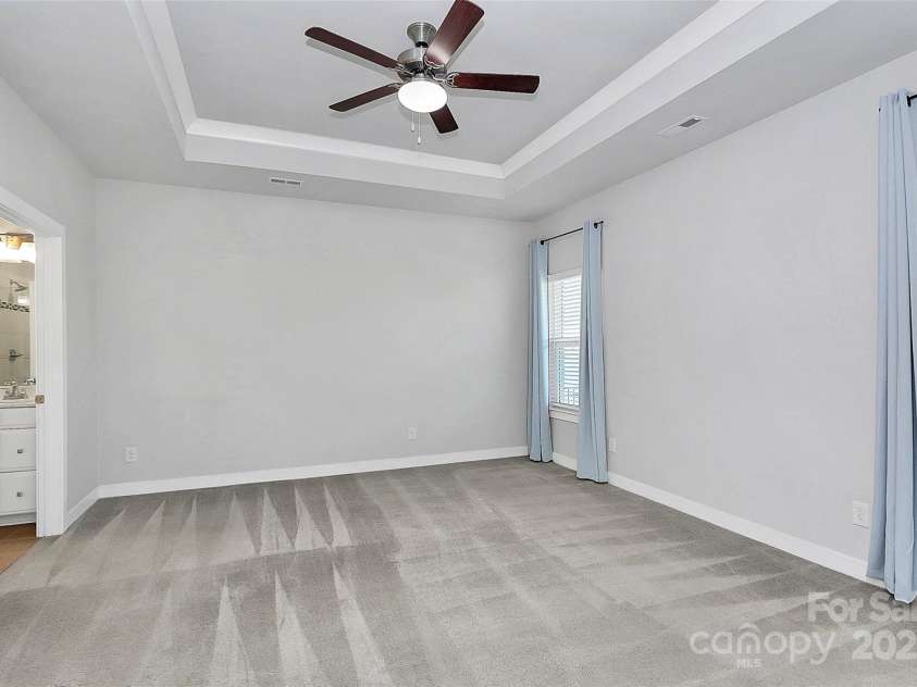 8243 Bretton Woods Drive, Charlotte, NC 28227.  MLS# CAR4213507, YatesRealty ID 12321. 