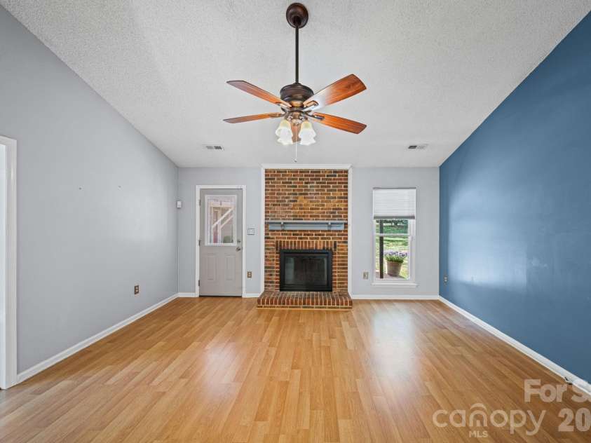 9811 Dusty Cedar Court, Charlotte, NC 28269.  MLS# CAR4368771, YatesRealty ID 12321. 