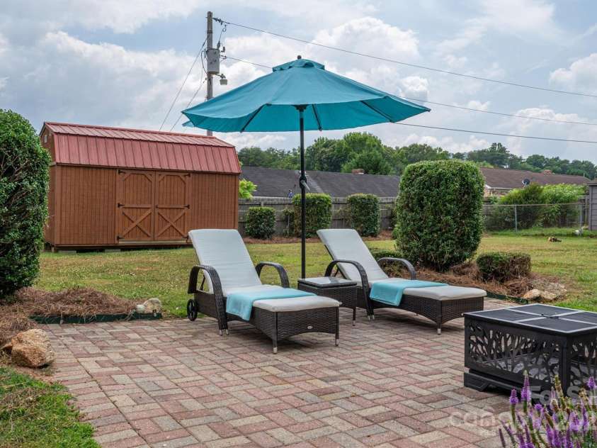 634 Carson Road, Gastonia, NC 28052.  MLS# CAR4146432, YatesRealty ID 12322. 