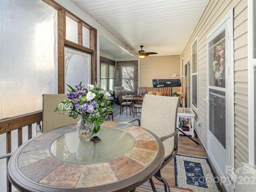 4321 Rolling Acres Road, Charlotte, NC 28213.  MLS# CAR4227691, YatesRealty ID 12323. Patio