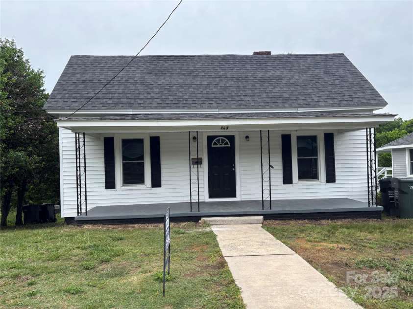 103 Meadow Avenue, Concord, NC 28025.  MLS# CAR4257423, YatesRealty ID 12324. Front