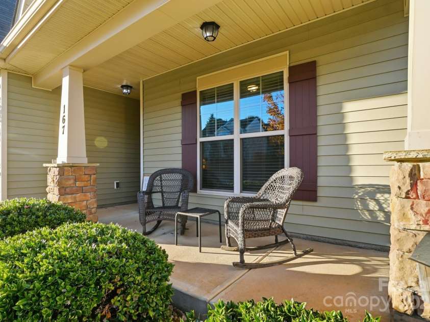 167 Gage Drive, Mooresville, NC 28115.  MLS# CAR4314236, YatesRealty ID 12324. 