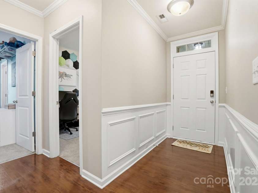 167 Gage Drive, Mooresville, NC 28115.  MLS# CAR4314236, YatesRealty ID 12324. 