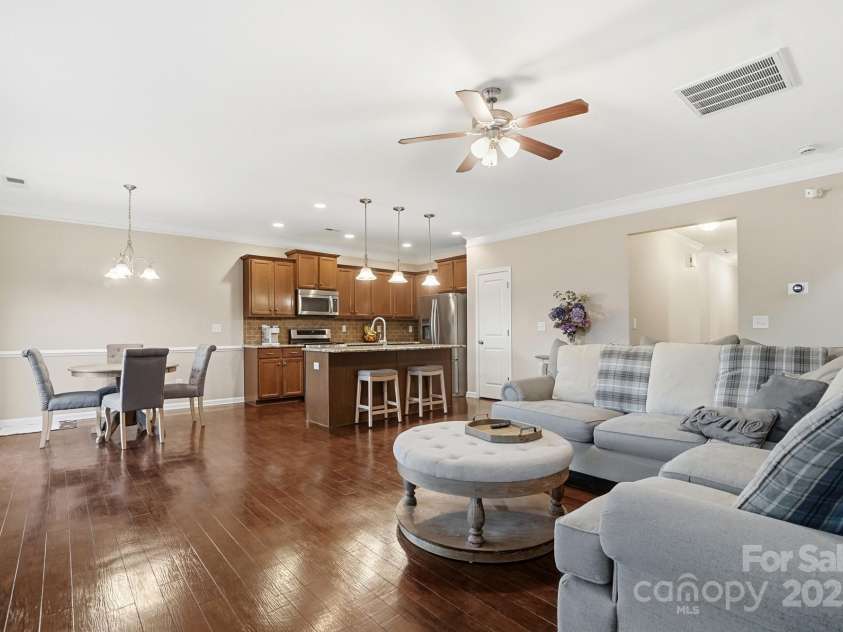 167 Gage Drive, Mooresville, NC 28115.  MLS# CAR4314236, YatesRealty ID 12324. 