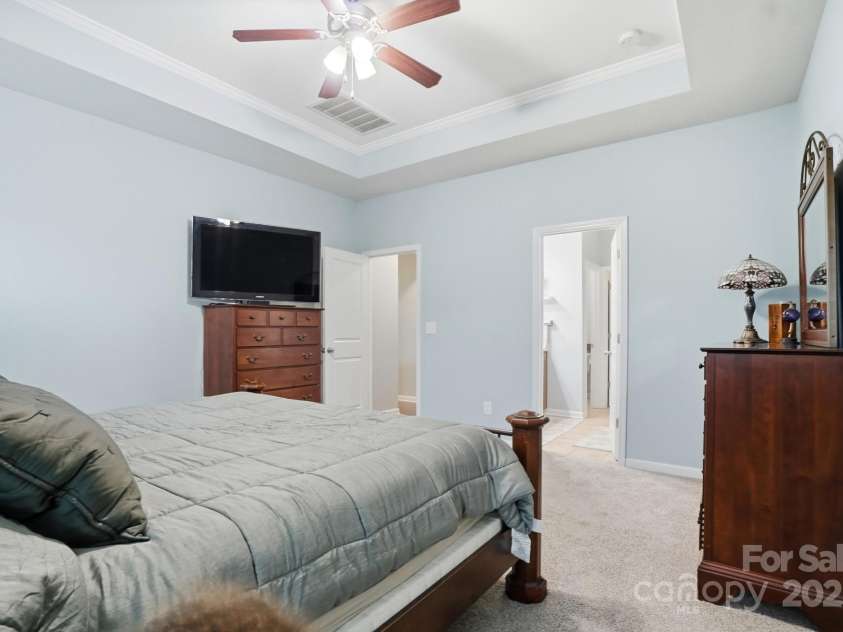 167 Gage Drive, Mooresville, NC 28115.  MLS# CAR4314236, YatesRealty ID 12324. Primary Suite on First Floor