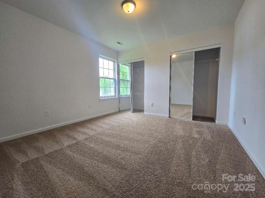 3912 Laurel View Circle, Indian Trail, NC 28079.  MLS# CAR4257132, YatesRealty ID 12325. 