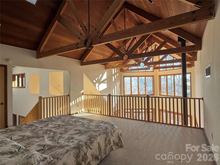 7 Winding Poplar Road, Black Mountain, NC 28711.  MLS# CAR4285345, YatesRealty ID 12326. 