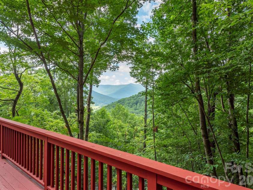 7 Winding Poplar Road, Black Mountain, NC 28711.  MLS# CAR4285345, YatesRealty ID 12326. Southern view and exposure.
