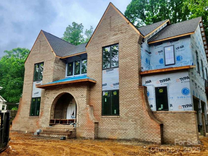 3030 Brookridge Lane, Charlotte, NC 28211.  MLS# CAR4250831, YatesRealty ID 12328. Brick to be painted SW White Duck (see exterior selections for specific details.)