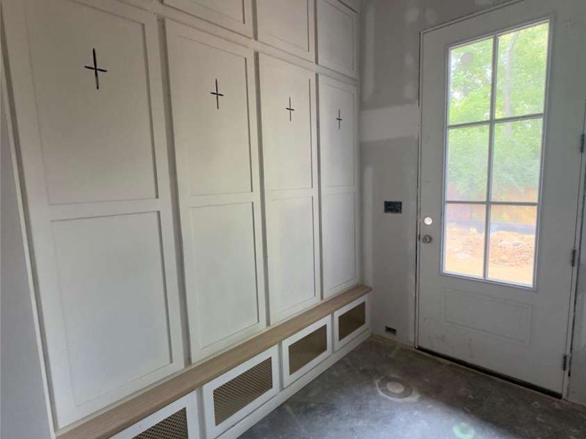 3030 Brookridge Lane, Charlotte, NC 28211.  MLS# CAR4250831, YatesRealty ID 12328. Drop zone entry from side porch & oversized 2 car garage-