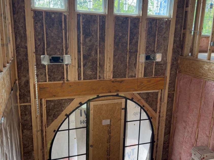 3030 Brookridge Lane, Charlotte, NC 28211.  MLS# CAR4250831, YatesRealty ID 12328. View from stairs of Foyer- which gets TONS of natural light