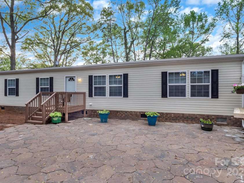 2749 Old Nation Road, Fort Mill, SC 29715.  MLS# CAR4242612, YatesRealty ID 12332. 