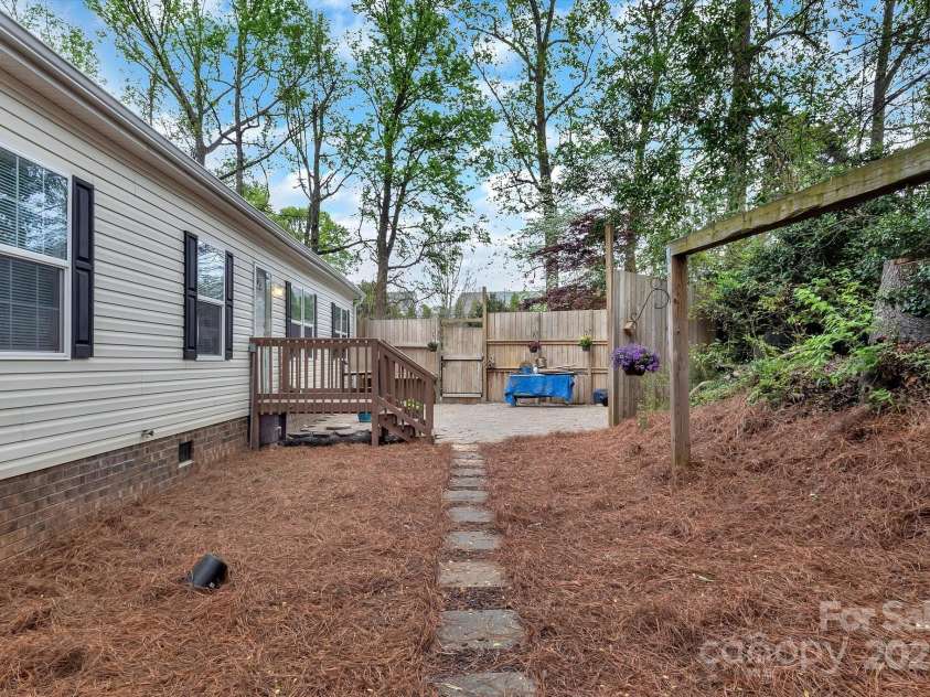 2749 Old Nation Road, Fort Mill, SC 29715.  MLS# CAR4242612, YatesRealty ID 12332. 