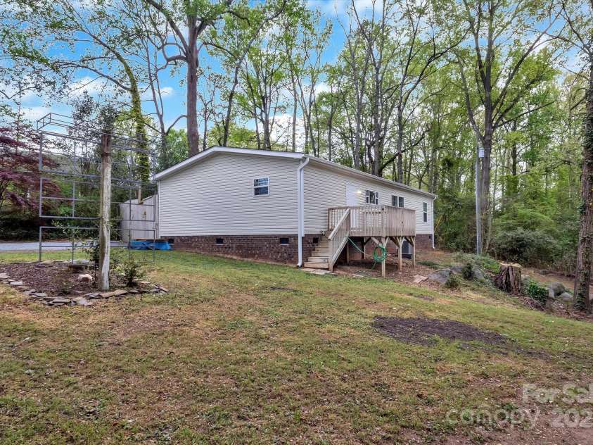 2749 Old Nation Road, Fort Mill, SC 29715.  MLS# CAR4242612, YatesRealty ID 12332. 