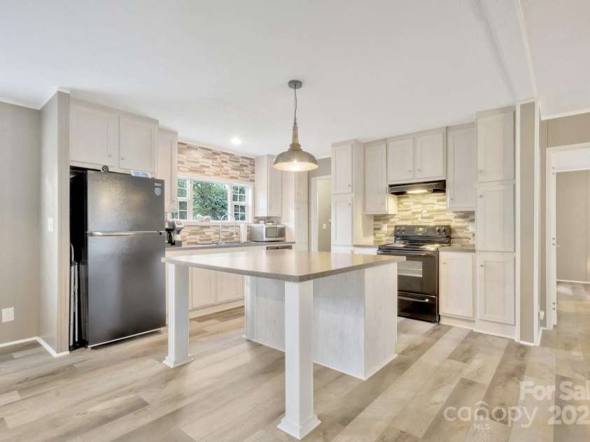 2749 Old Nation Road, Fort Mill, SC 29715.  MLS# CAR4242612, YatesRealty ID 12332. 