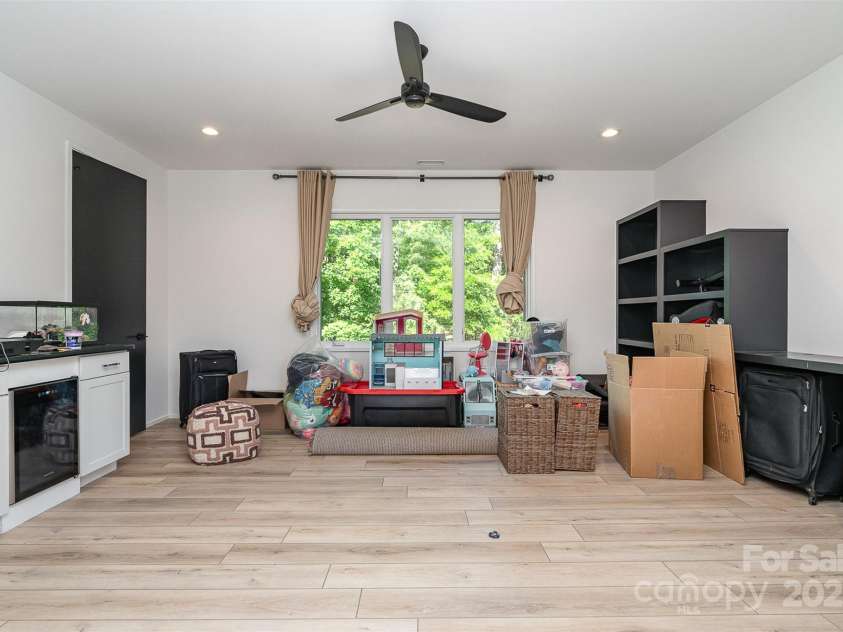 4608 Rockwood Drive, Waxhaw, NC 28173.  MLS# CAR4252163, YatesRealty ID 12334. Bonus Room
