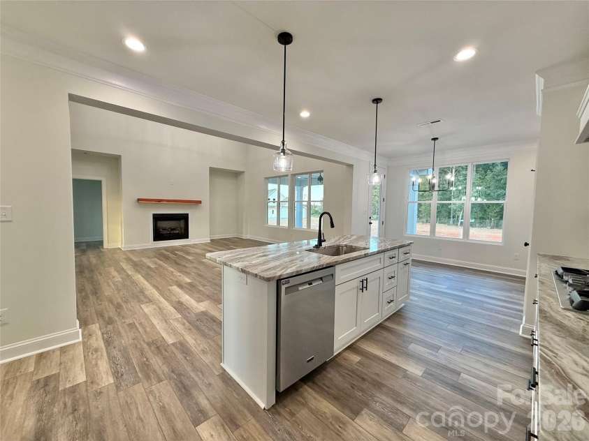 6815 Old Waxhaw Monroe Road, Waxhaw, NC 28173.  MLS# CAR4299114, YatesRealty ID 12335. 