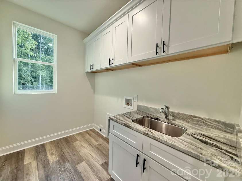 6815 Old Waxhaw Monroe Road, Waxhaw, NC 28173.  MLS# CAR4299114, YatesRealty ID 12335. 