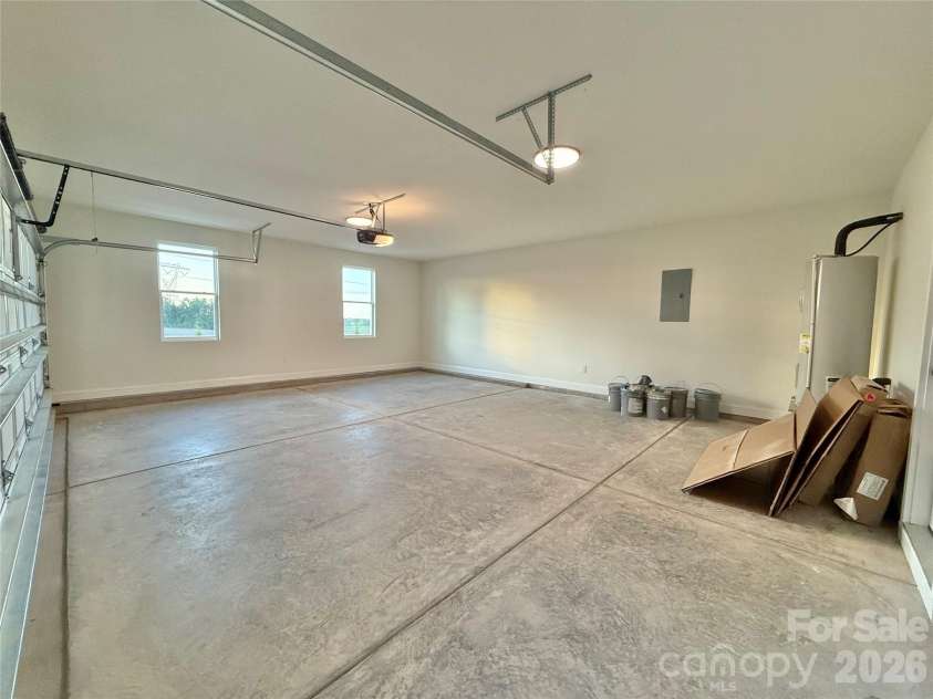 6815 Old Waxhaw Monroe Road, Waxhaw, NC 28173.  MLS# CAR4299114, YatesRealty ID 12335. 