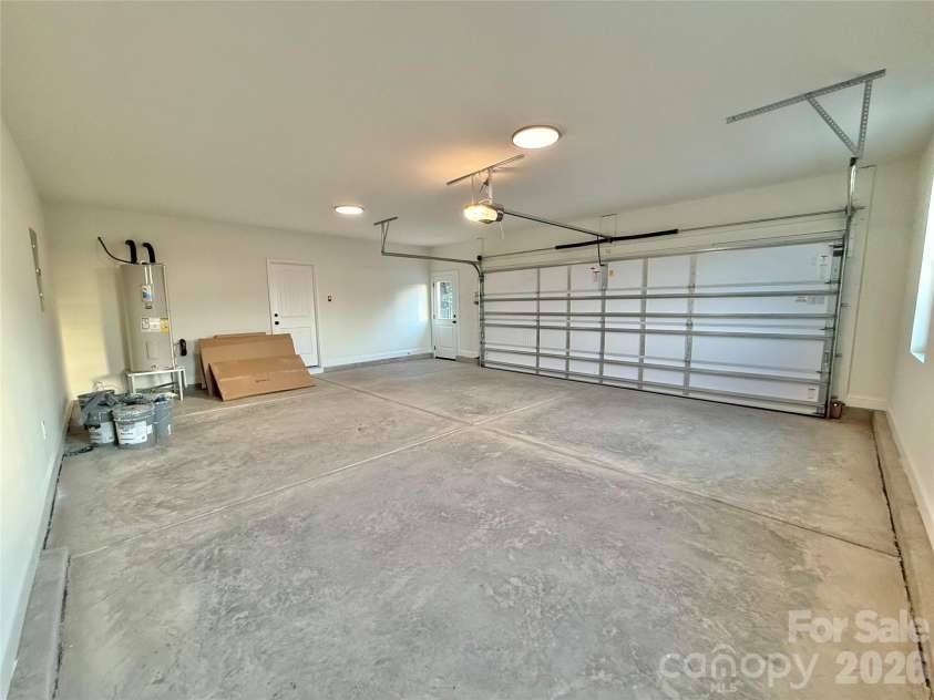 6815 Old Waxhaw Monroe Road, Waxhaw, NC 28173.  MLS# CAR4299114, YatesRealty ID 12335. 