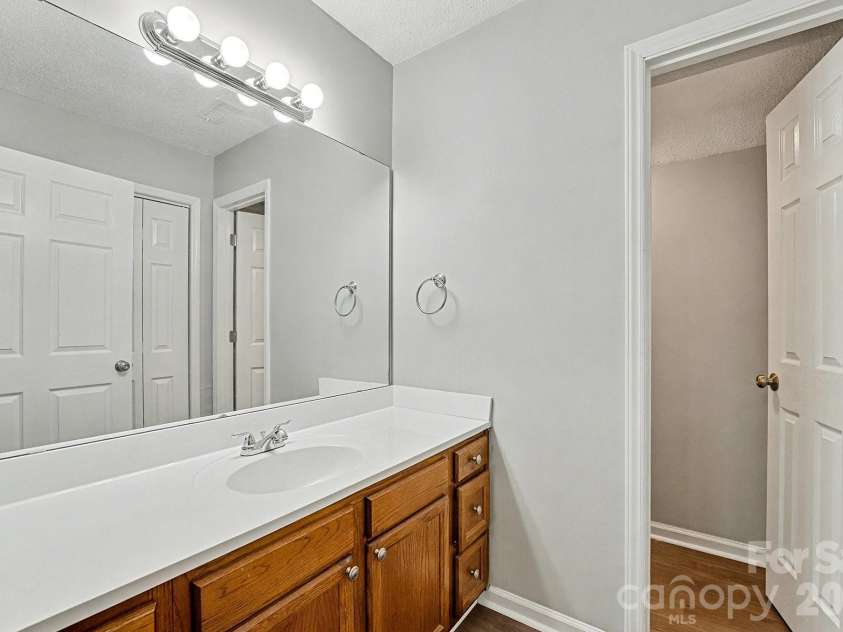 1112 Thoroughbred Place, Concord, NC 28027.  MLS# CAR4361358, YatesRealty ID 12336. 