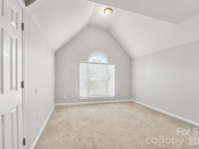 1112 Thoroughbred Place, Concord, NC 28027.  MLS# CAR4361358, YatesRealty ID 12336. 