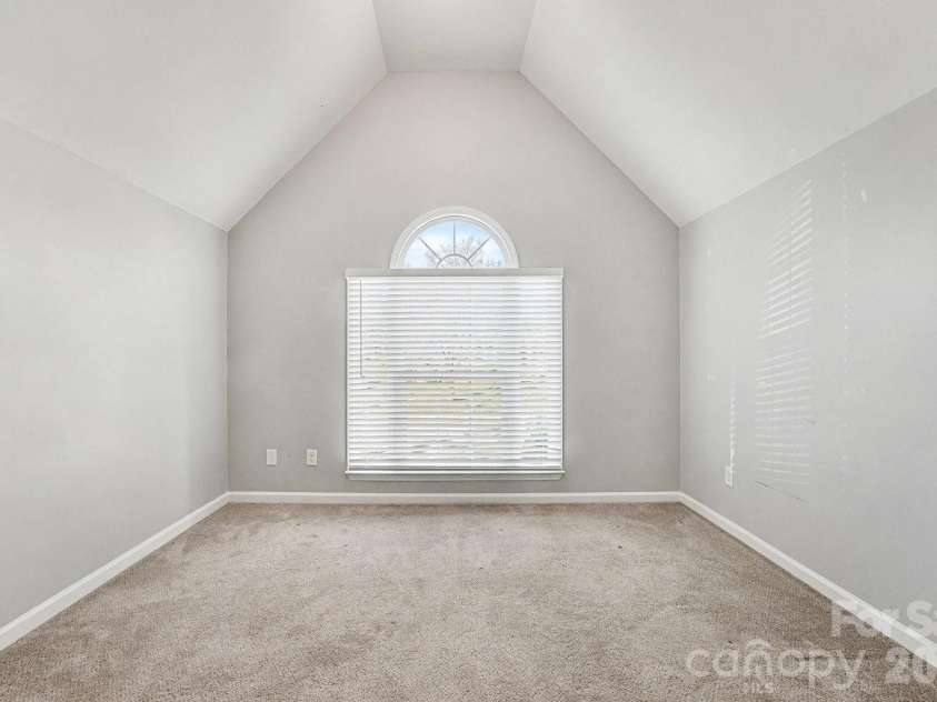 1112 Thoroughbred Place, Concord, NC 28027.  MLS# CAR4361358, YatesRealty ID 12336. 