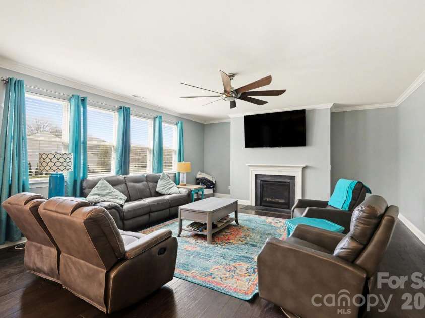1300 Oakhurst Drive, Waxhaw, NC 28173.  MLS# CAR4363234, YatesRealty ID 12337. 