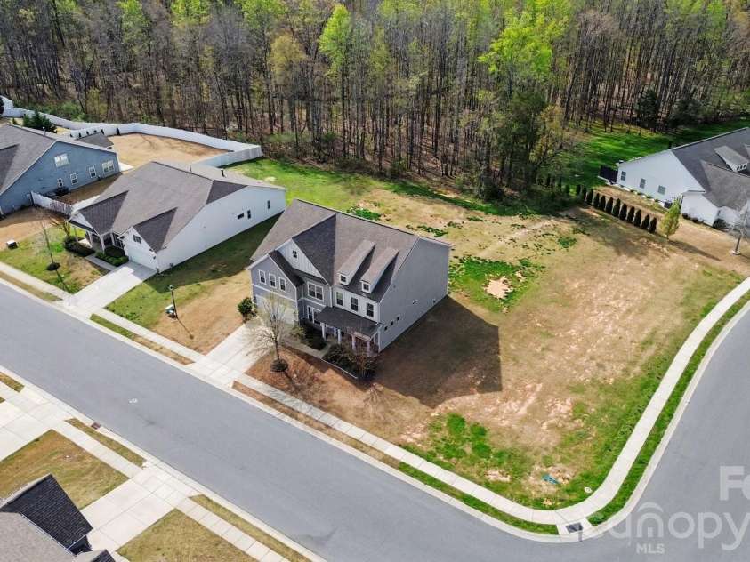 1300 Oakhurst Drive, Waxhaw, NC 28173.  MLS# CAR4363234, YatesRealty ID 12337. 