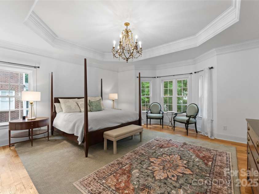 440 Sharon Amity Road, Charlotte, NC 28211.  MLS# CAR4252622, YatesRealty ID 12338. 