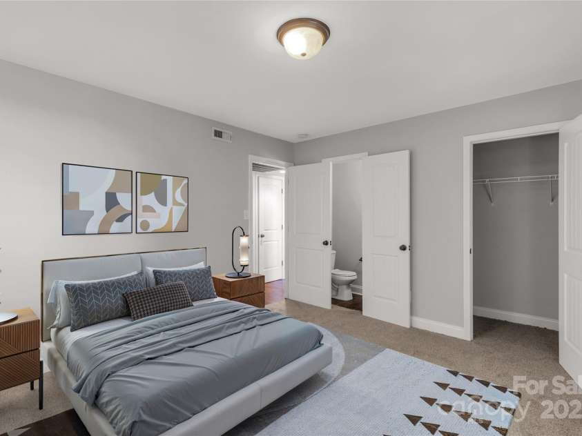 4923 Park Road, Charlotte, NC 28209.  MLS# CAR4303908, YatesRealty ID 12339. 