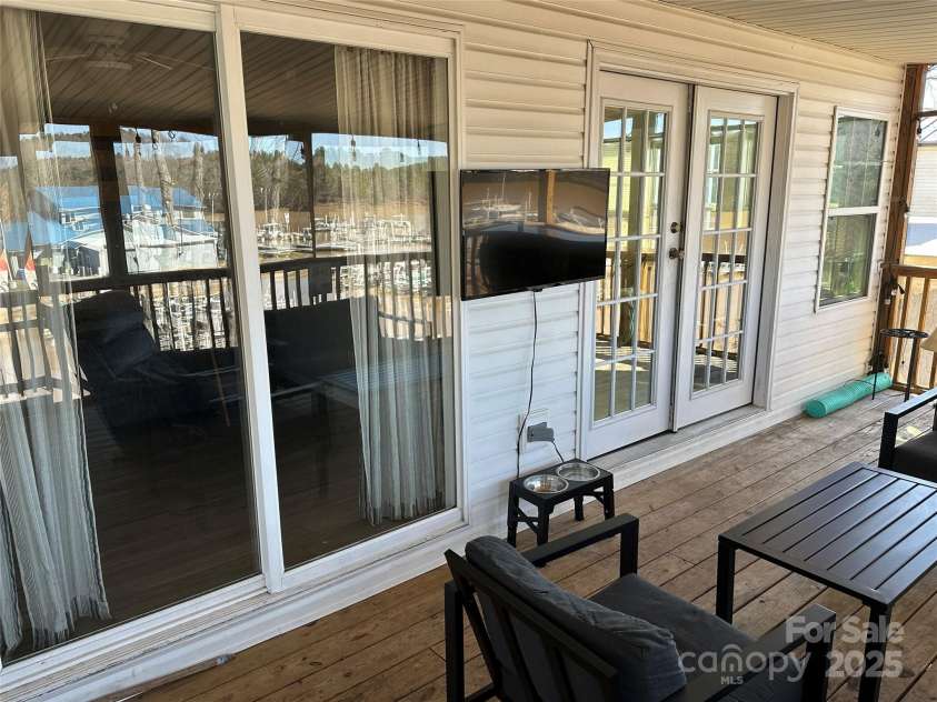 117 Badin Lake Circle, New London, NC 28127.  MLS# CAR4225014, YatesRealty ID 1234. 