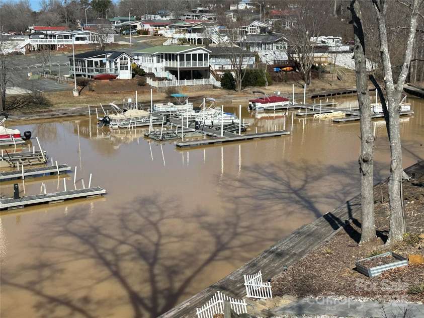 117 Badin Lake Circle, New London, NC 28127.  MLS# CAR4225014, YatesRealty ID 1234. 