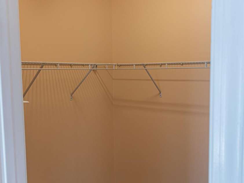 2092 Ayrsley Town Boulevard, Charlotte, NC 28273.  MLS# CAR4255655, YatesRealty ID 12340. 