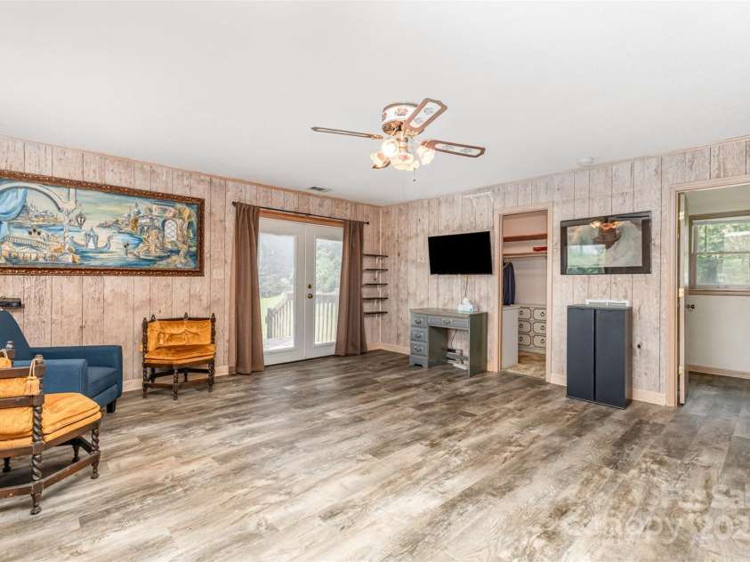 9825 Hagers Road, Huntersville, NC 28078.  MLS# CAR4290223, YatesRealty ID 12340. 