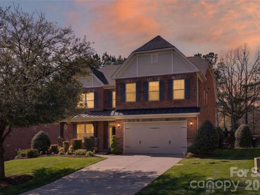 1011 Rock Forest Way, Fort Mill, SC 29707.  MLS# CAR4360292, YatesRealty ID 12341. 