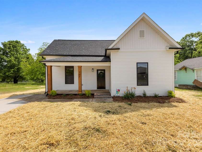 317 Pink Street, Cherryville, NC 28021.  MLS# CAR4254635, YatesRealty ID 12342. Welcome Home to 317 S Pink St where your single story home has ALL been COMPLETELY renovated!