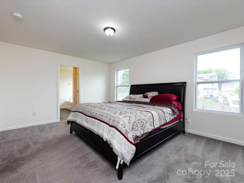 1523 Loropetalum Road, Charlotte, NC 28215.  MLS# CAR4252027, YatesRealty ID 12343. 