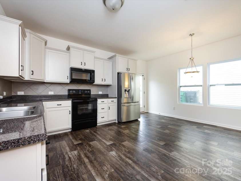 1523 Loropetalum Road, Charlotte, NC 28215.  MLS# CAR4252027, YatesRealty ID 12343. 