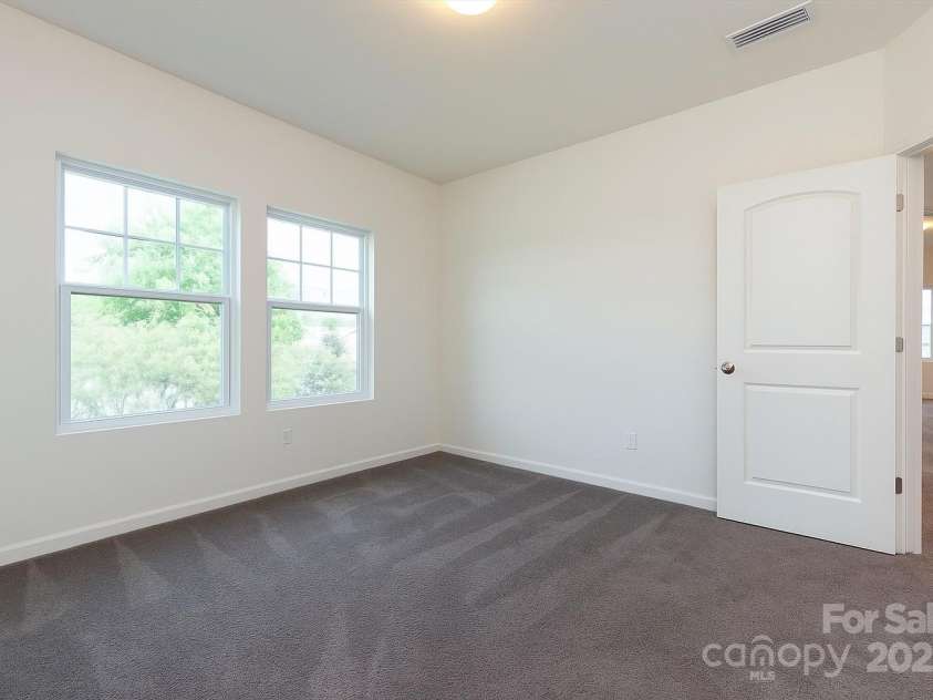 1523 Loropetalum Road, Charlotte, NC 28215.  MLS# CAR4252027, YatesRealty ID 12343. Office